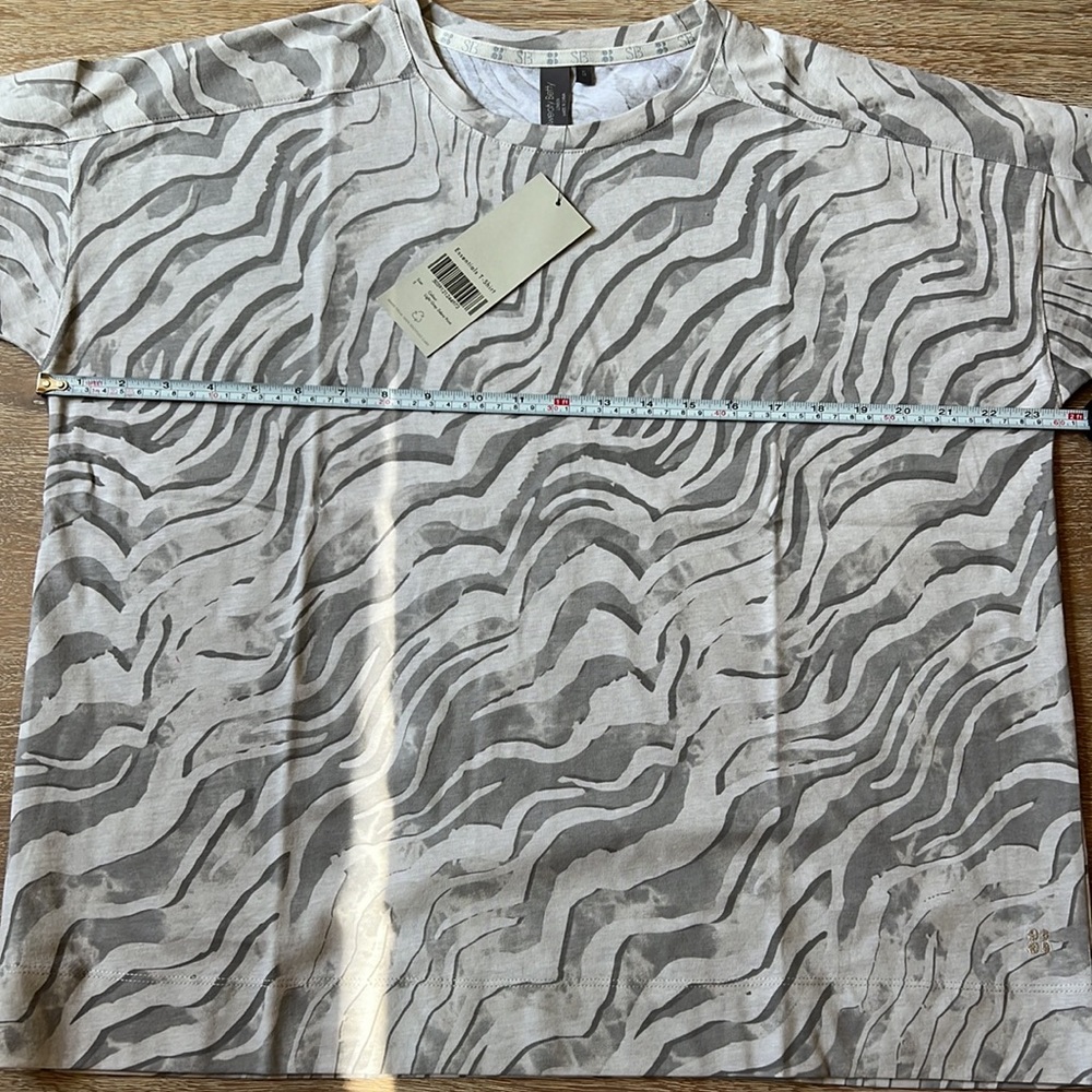 Sweaty Betty Essential T-Shirt - Picture 7 of 12